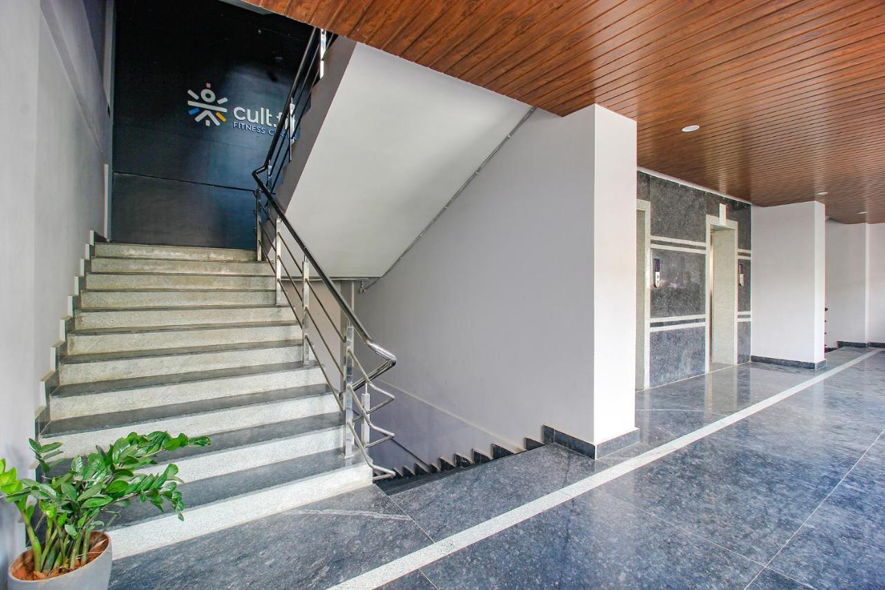 Fabhotel Ssr Fern Suites - 100M From Gsm Mall Madeenaguda Lingampalli Zewnętrze zdjęcie